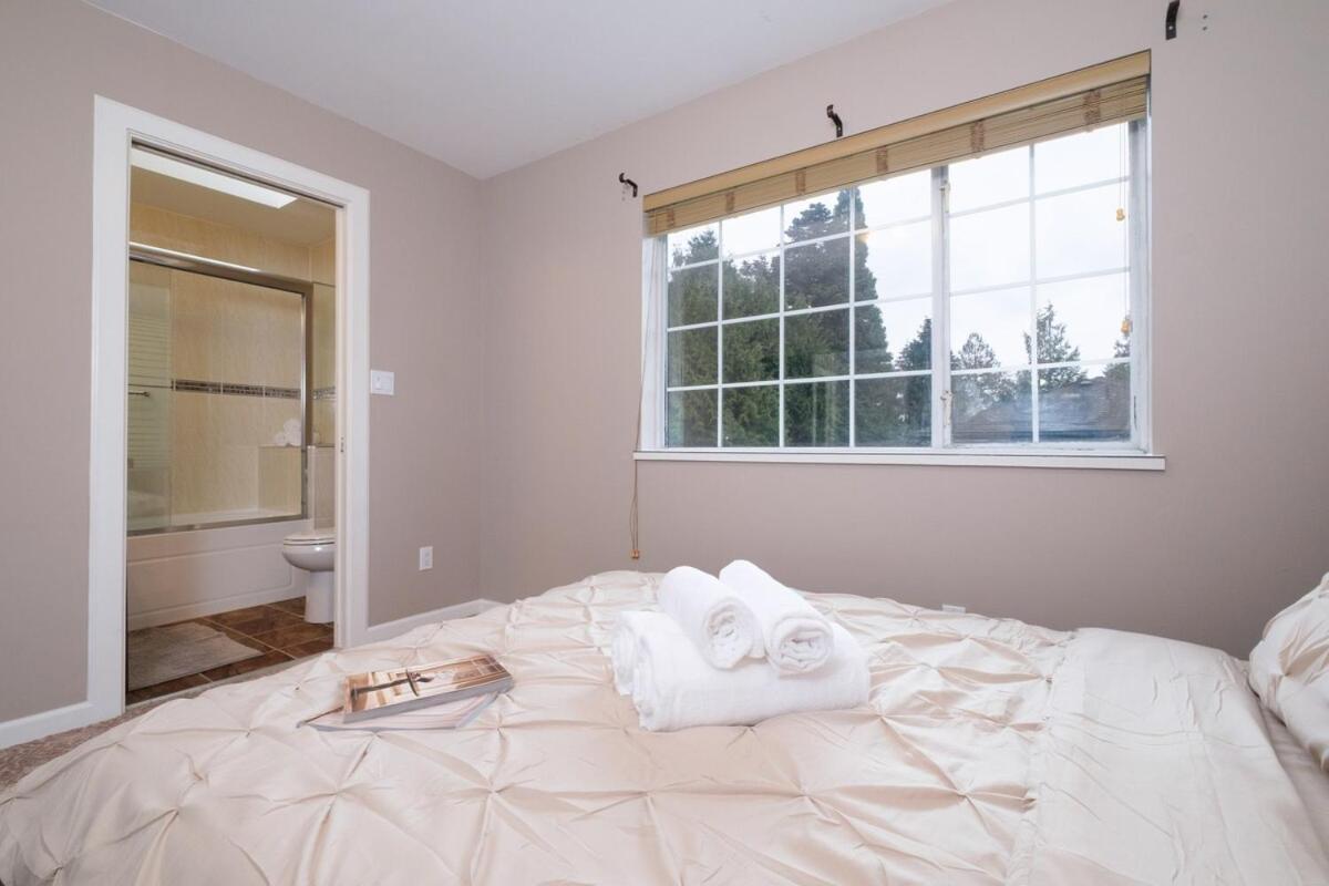 Spacious 4Br W Ensuites Mins To Downtown Yvr Ubc Vancouver Esterno foto
