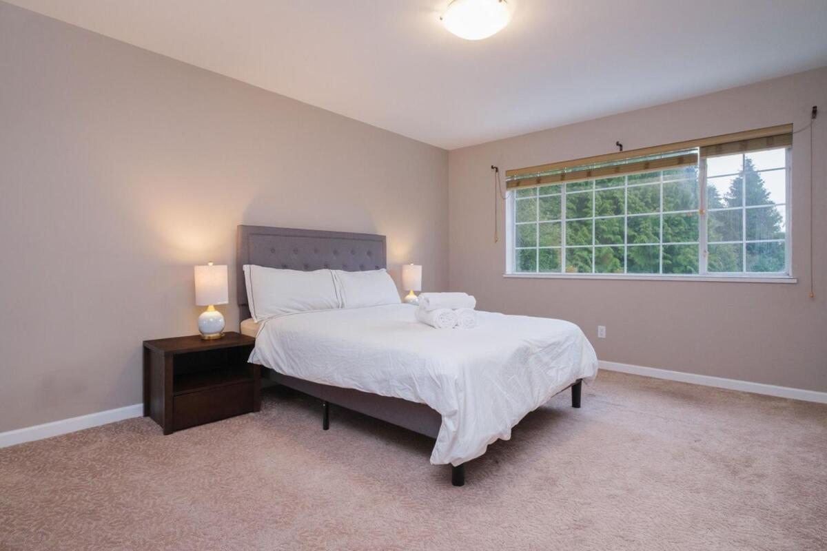 Spacious 4Br W Ensuites Mins To Downtown Yvr Ubc Vancouver Esterno foto