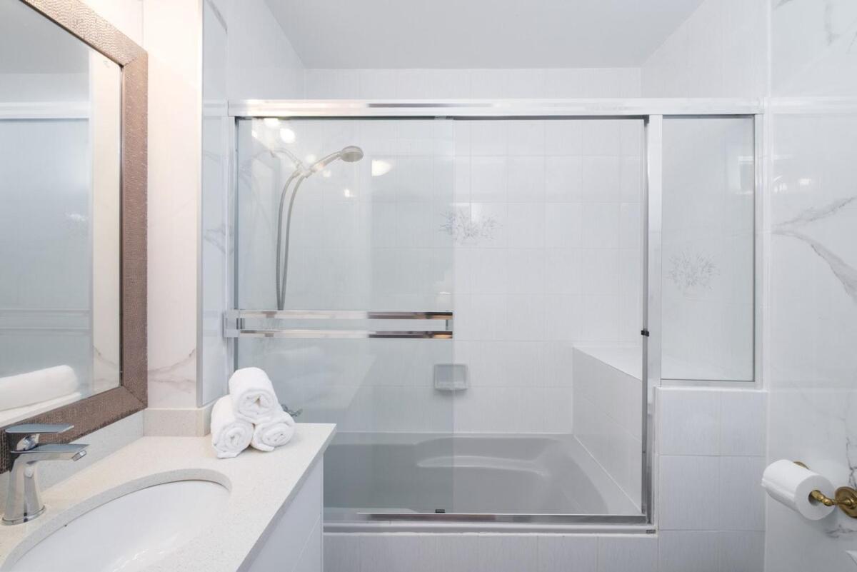 Spacious 4Br W Ensuites Mins To Downtown Yvr Ubc Vancouver Esterno foto